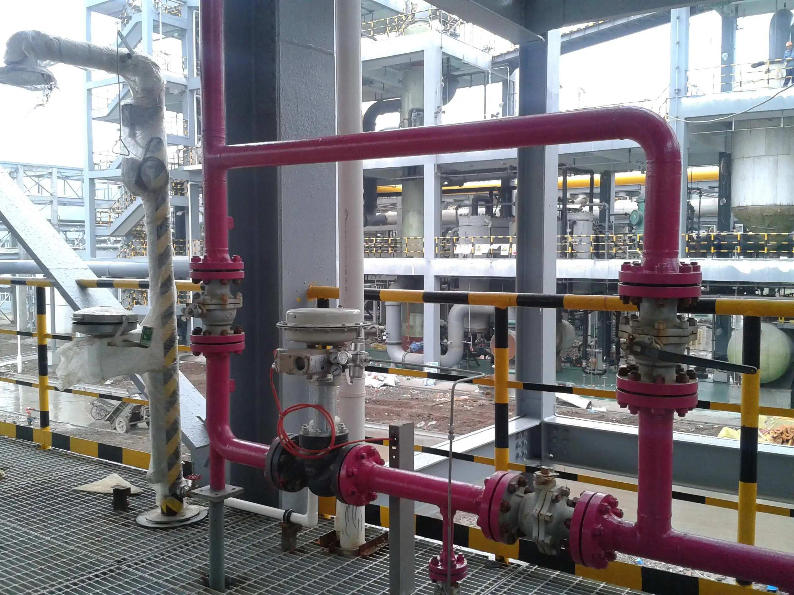 How to Replace Actuators in Pneumatic Control Valves Safely?